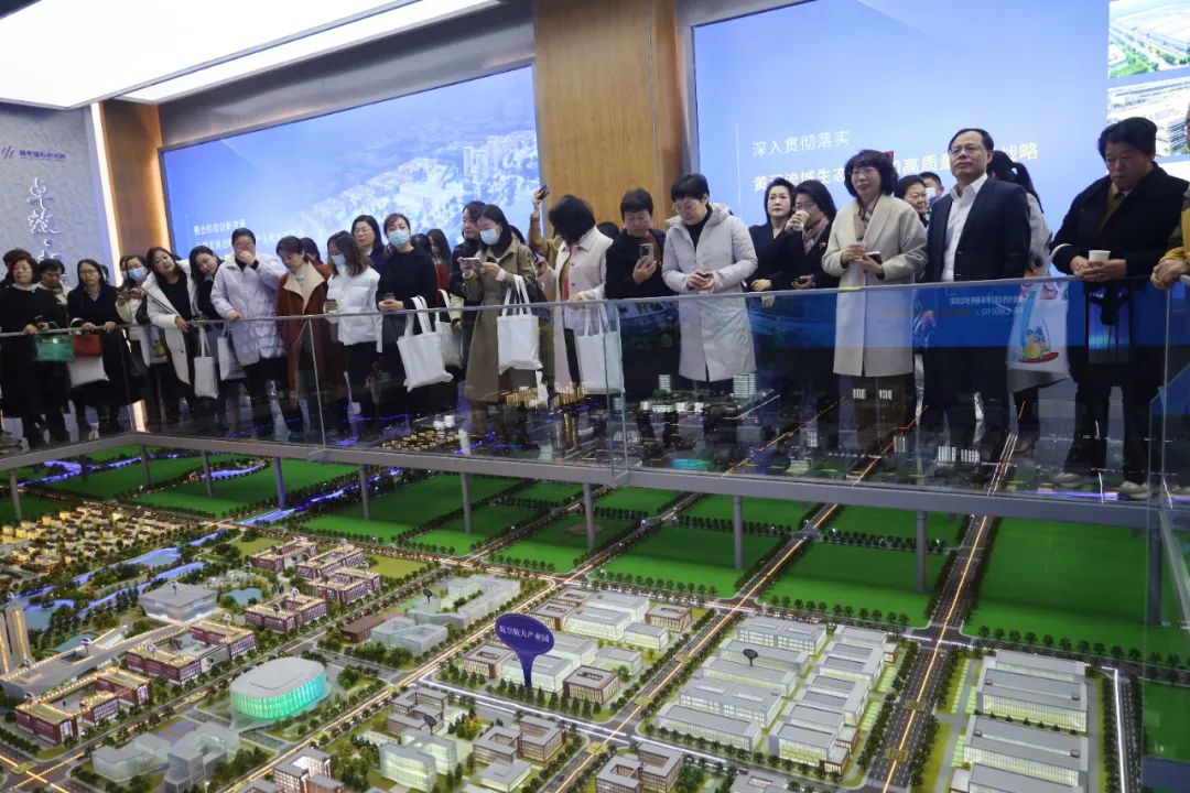 1704269284869993.jpg 640 (4).jpg